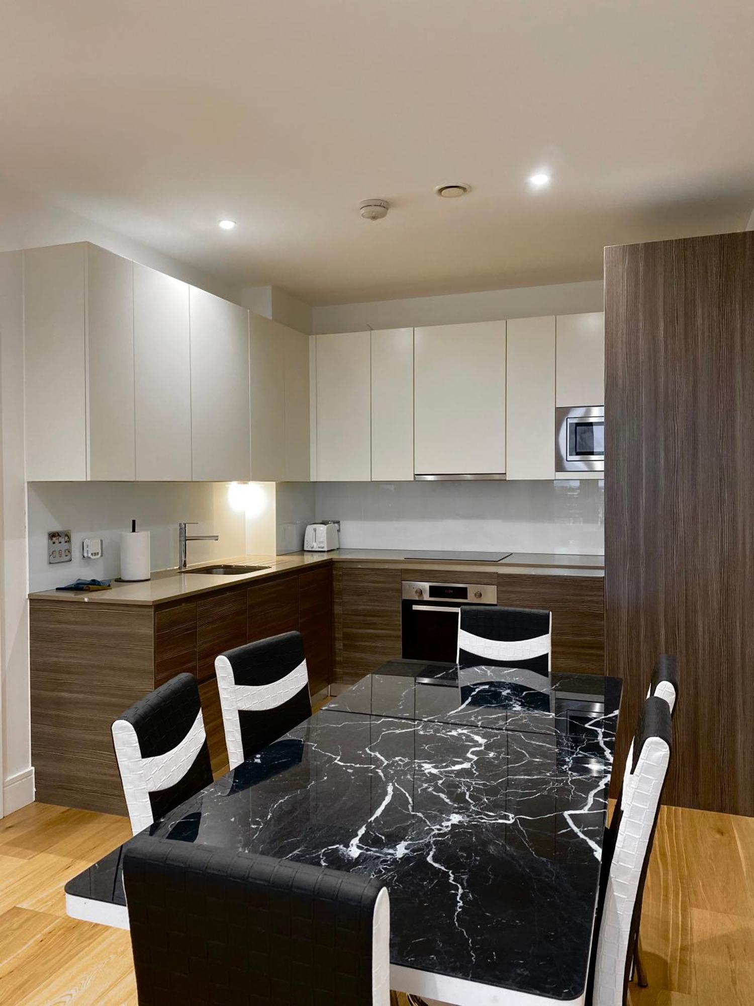 Spacious 2 Bedroom Penthouse Retreat London Eksteriør bilde