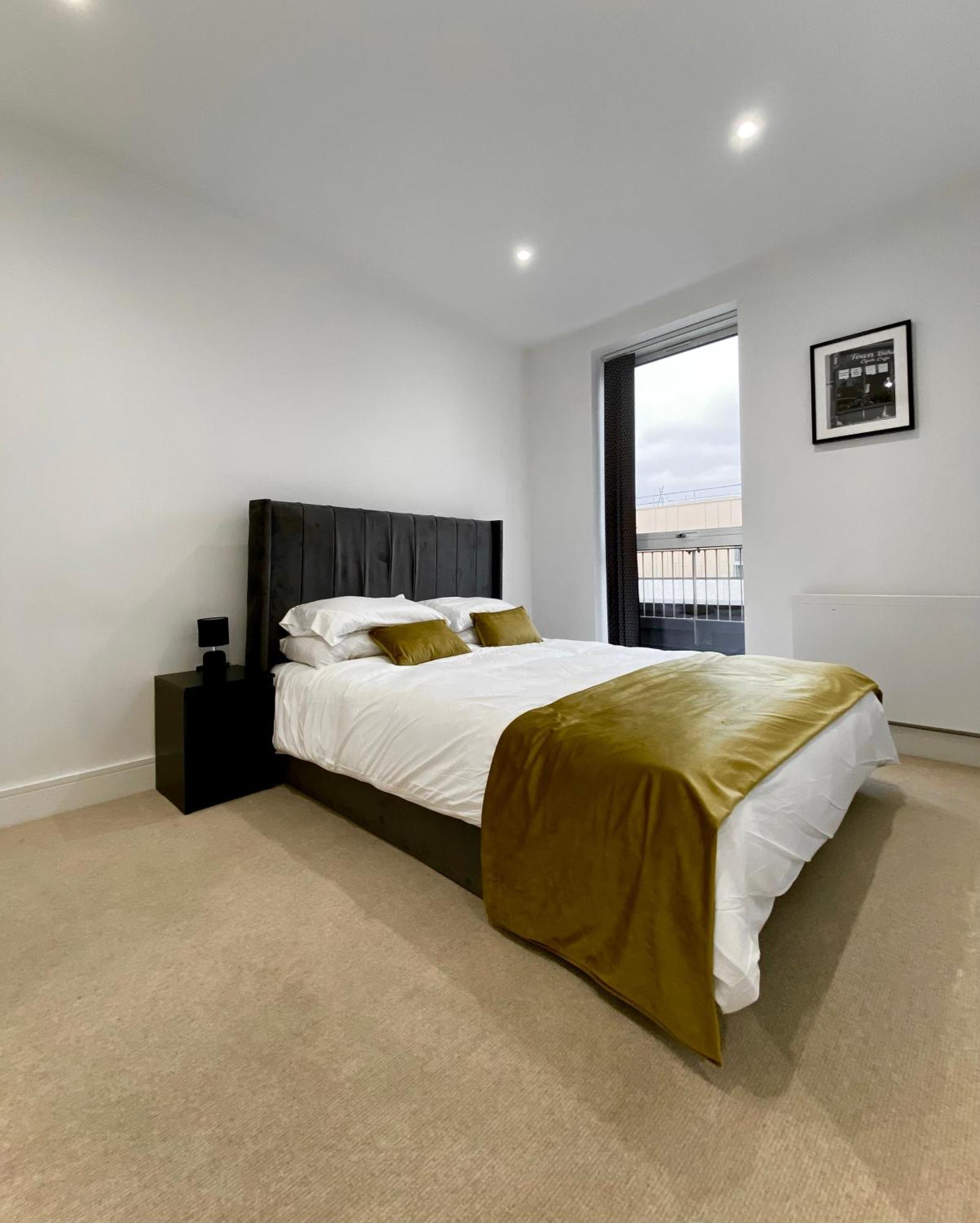 Spacious 2 Bedroom Penthouse Retreat London Eksteriør bilde